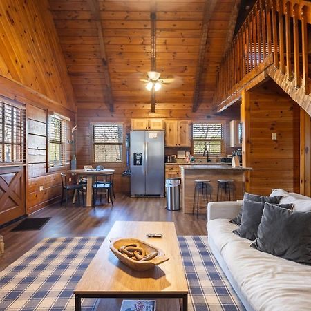 Dudley II By Avantstay Comfortable Cabin W Hot Tub Views Pigeon Forge Zewnętrze zdjęcie