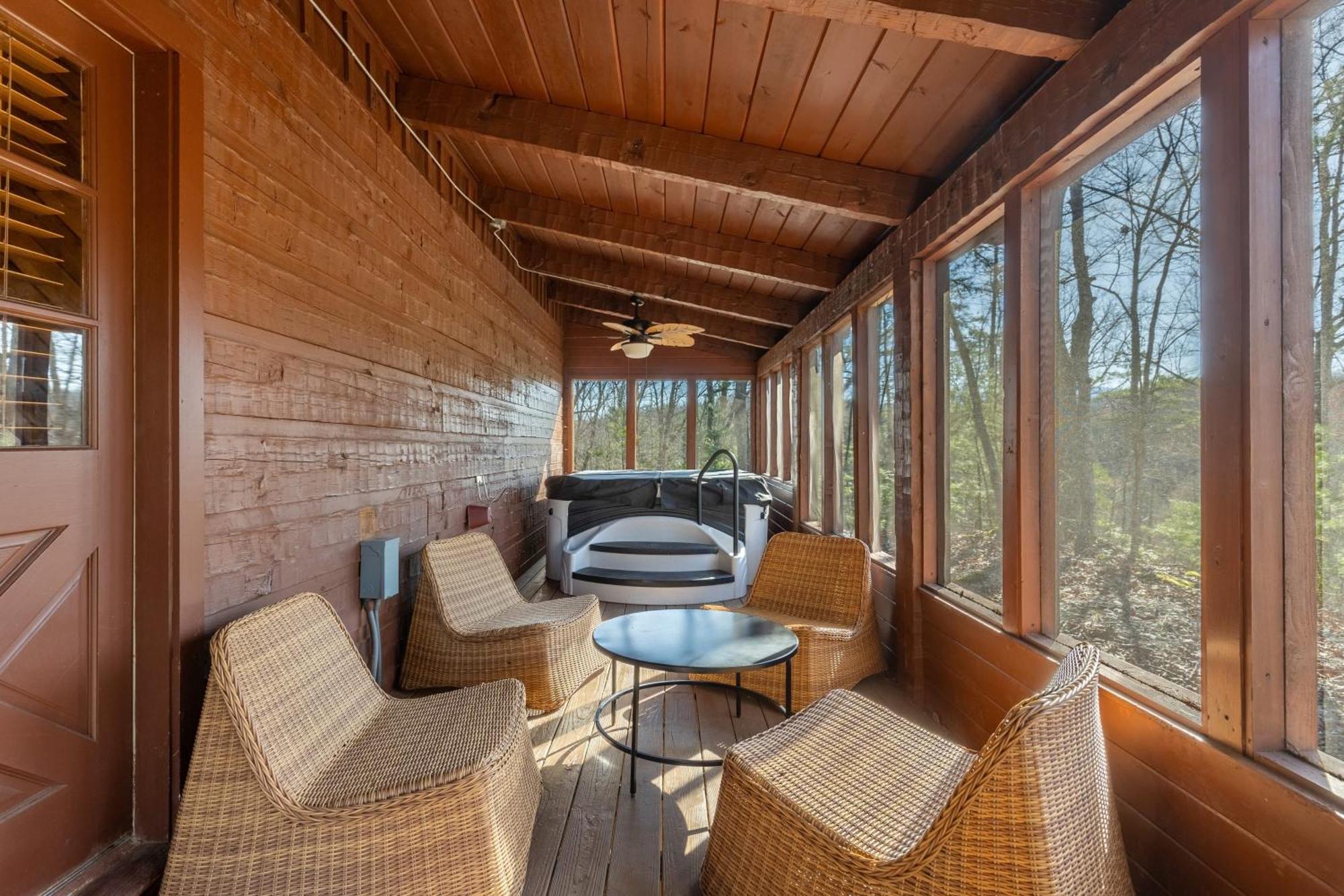 Dudley II By Avantstay Comfortable Cabin W Hot Tub Views Pigeon Forge Zewnętrze zdjęcie